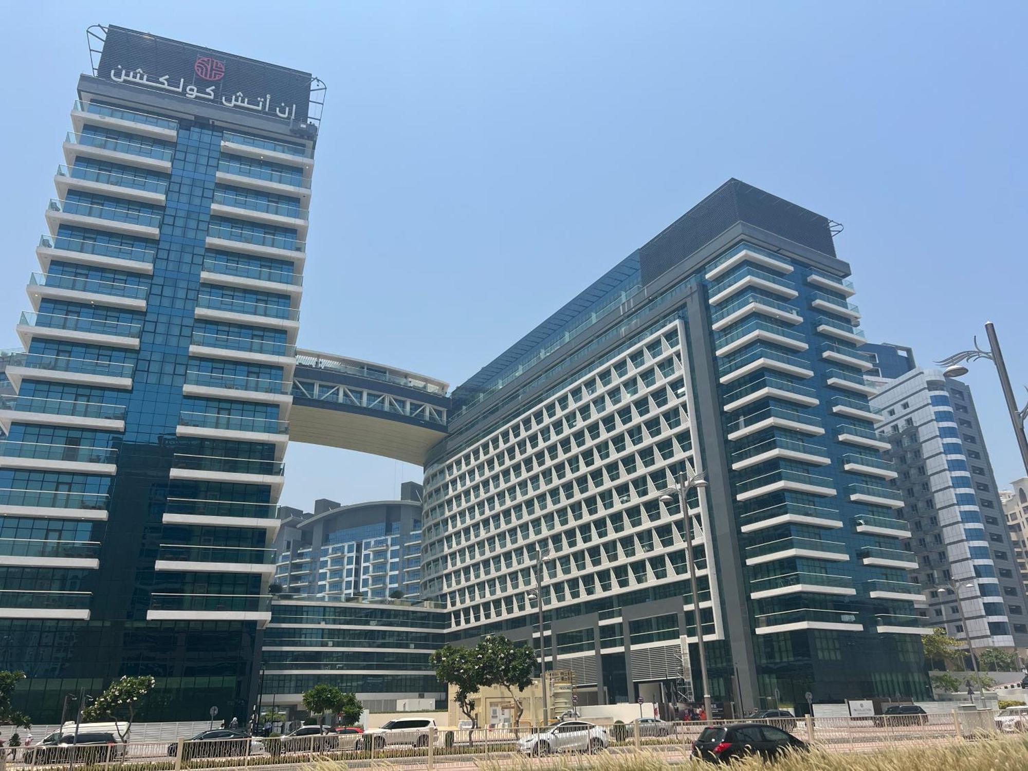 Sevenpalm 2br Seaview Rooftoppool Privbeach Dubai