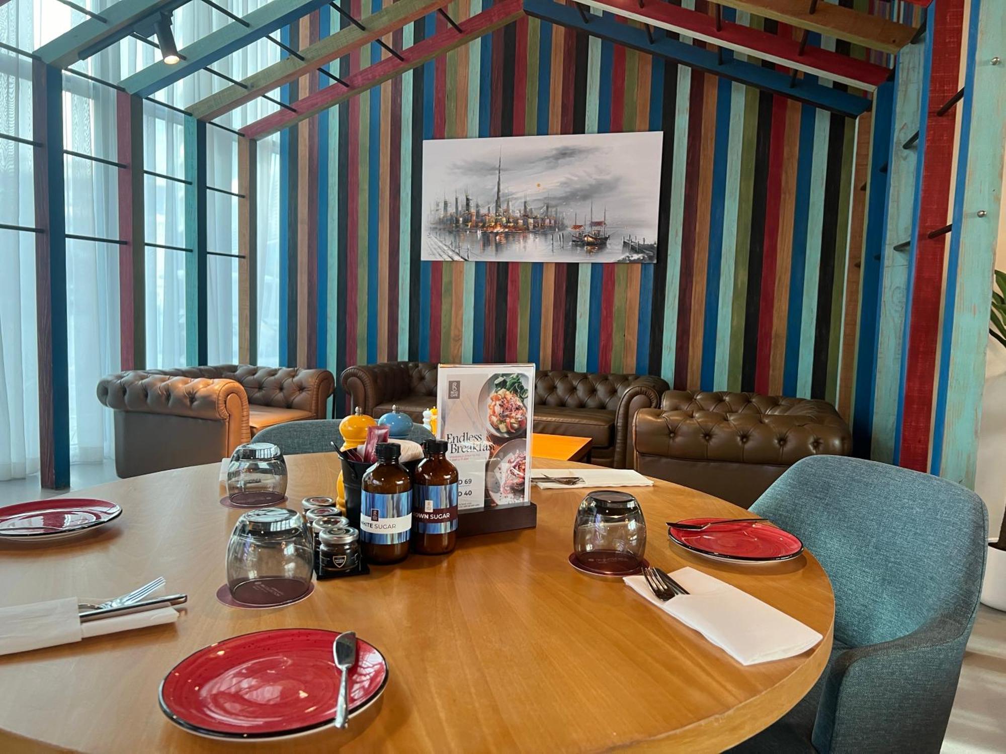 Sevenpalm 2br Seaview Rooftoppool Privbeach Apartment Dubai