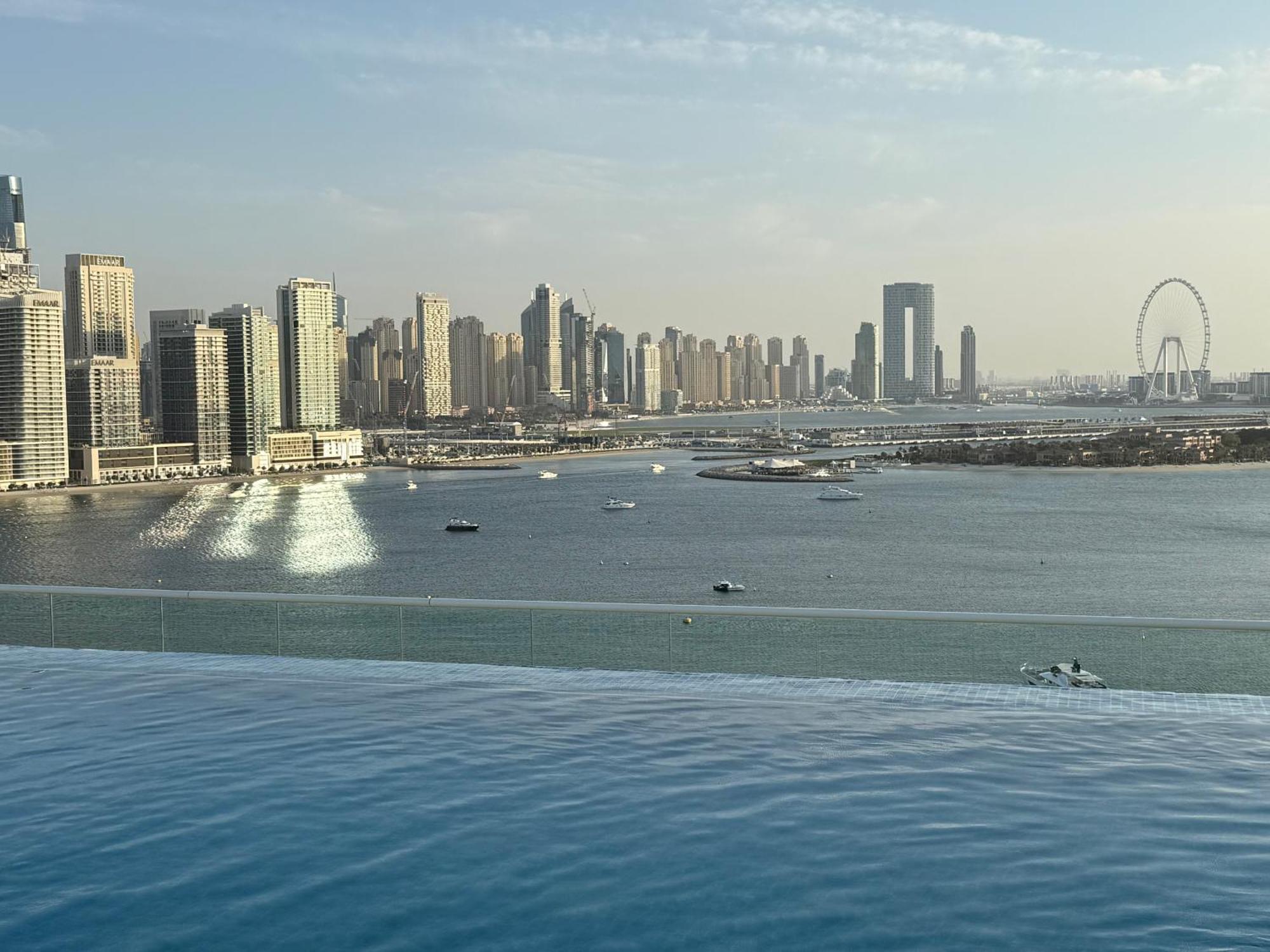 Apartment Sevenpalm 2br Seaview Rooftoppool Privbeach Dubai